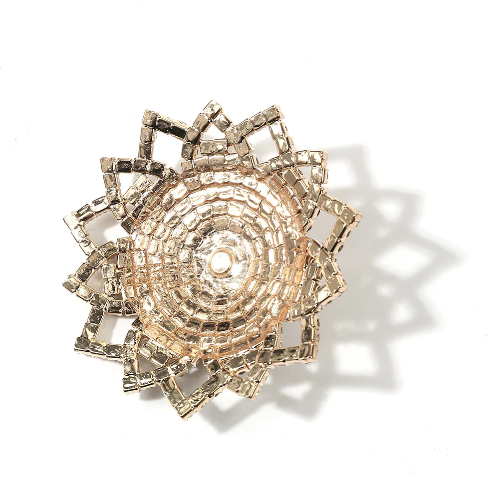 New 1 Pair Gold Rhinestone Nipple Cover Reusable Women Sexy Petal Nipple Pasties Breast Protector Self Adhesive Nipple Stickers