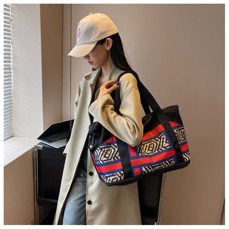 Fashion Travel Bag For Women Pattern Letter Print Packing Cubes For Travel Duffle Totes Luggage Organizer Sports Bag Gym Handbag