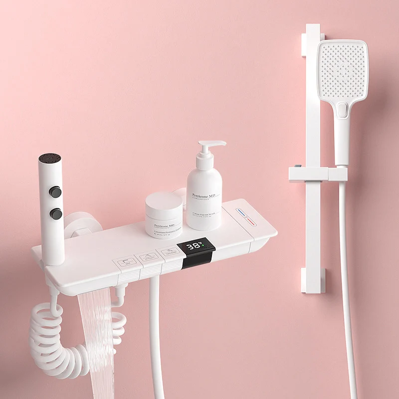 Простой медный душевой набор в стиле Водопад с цифровым дисплеем температуры