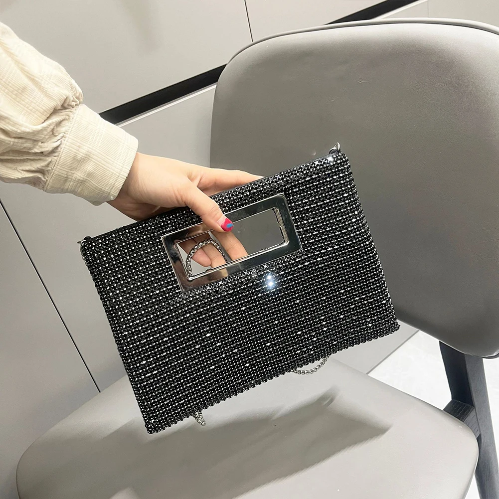 Женская вечерняя сумка-клатч на плечо с цепочкой