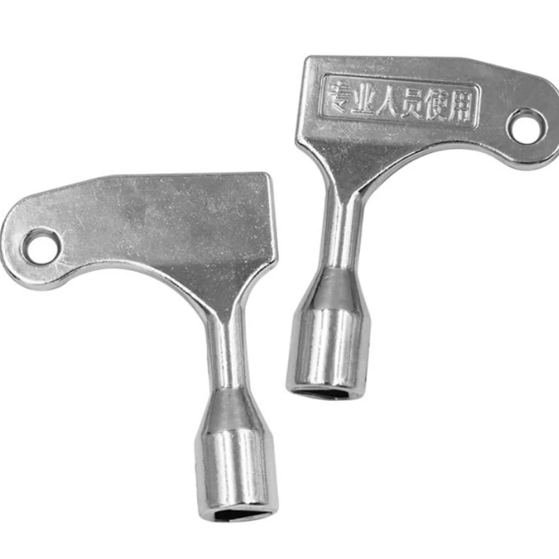 Треугольные ключи для сантехников 1 шт