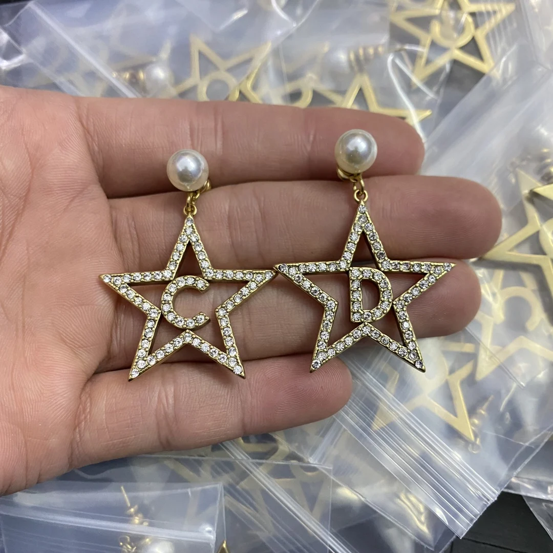 

New letter set zircon pentagram earrings