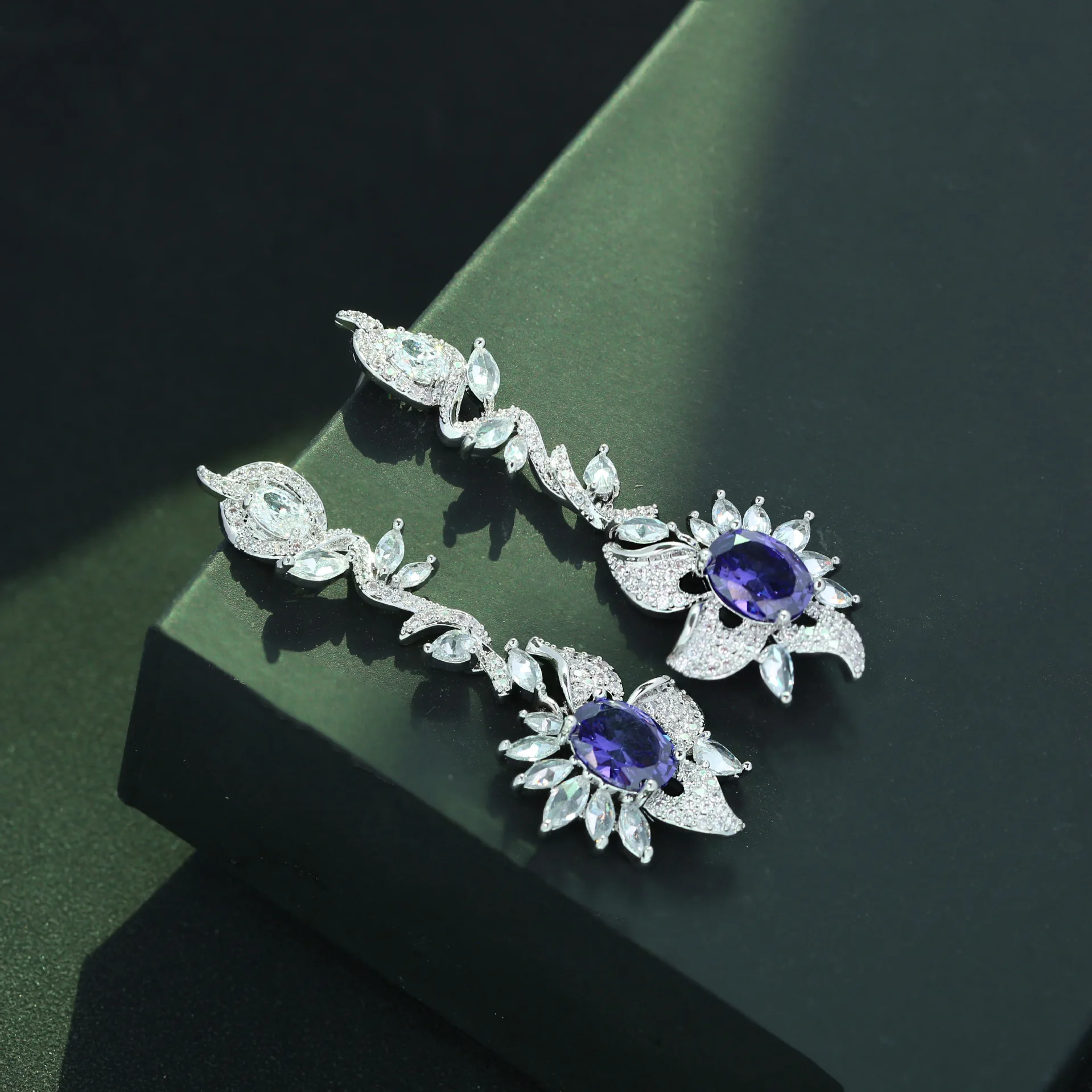 

Bilincolor 2023 New Floral Style Micro Set Zircon Earrings for Women