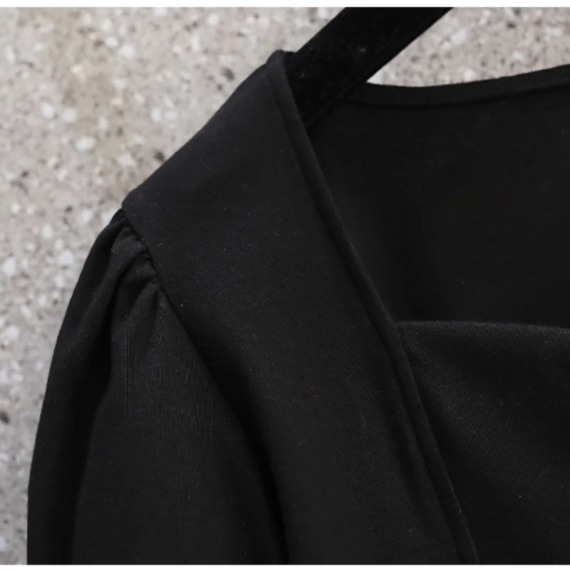 Женская Однотонная футболка с коротким рукавом и V-образным вырезом