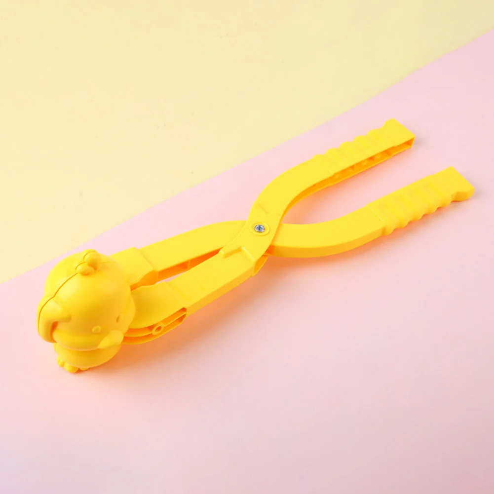 

Cartoon Duck Snowball Clip Tool Maker Snow Sand Mold Tool Winter Kid Children Outdoors Plastic Interactive Toys