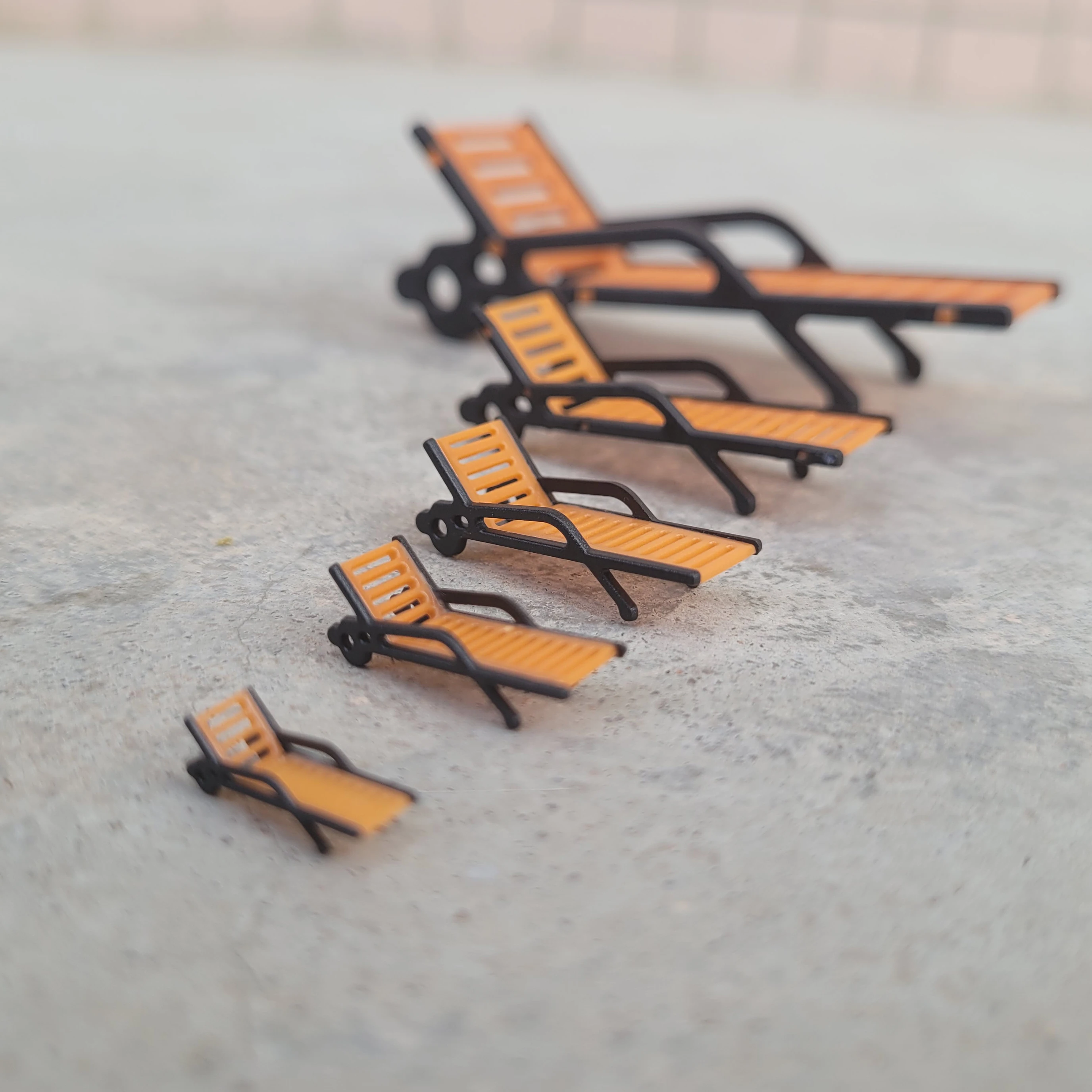 

Набор миниатюрных пляжных кресел FunTrying 1:30/50/75/100/150