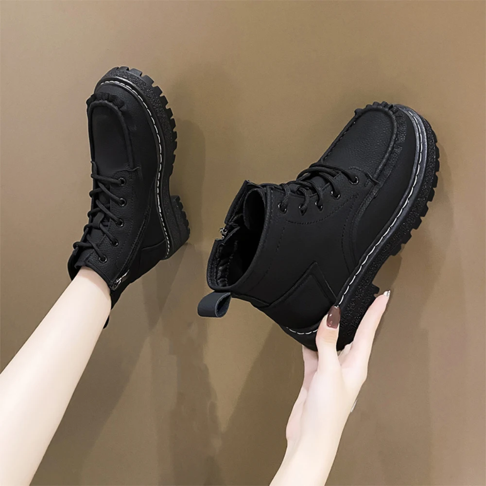 Martin boots women 2023 shoes everything cool trend laser leather ankle boots handsome motorcycle short boots tide