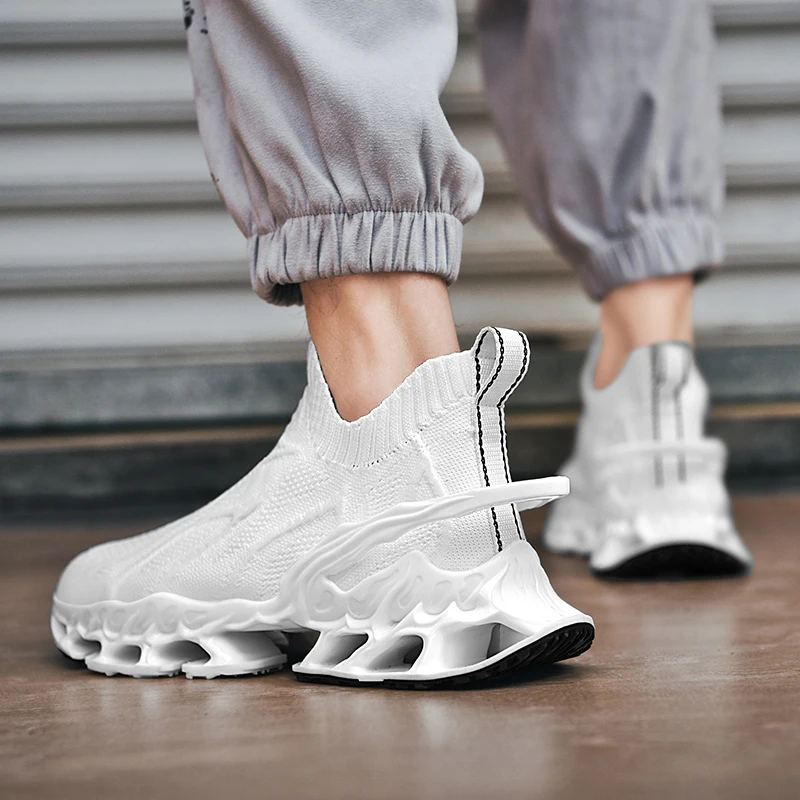 Fashion Blade Warrior Sneakers Men Running Shoes Designer Jogging Sports Shoes for Men Outdoor Sock Walking Shoes Male Footwear