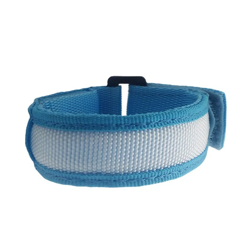 Светоотражающий браслет нейлоновый светящийся ремешок для ночного бега езды на