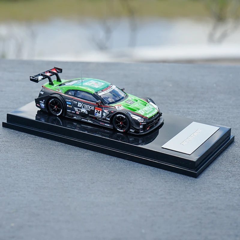 

Модель автомобиля 1:64 Nissan GT-R R35 GT3 GT500