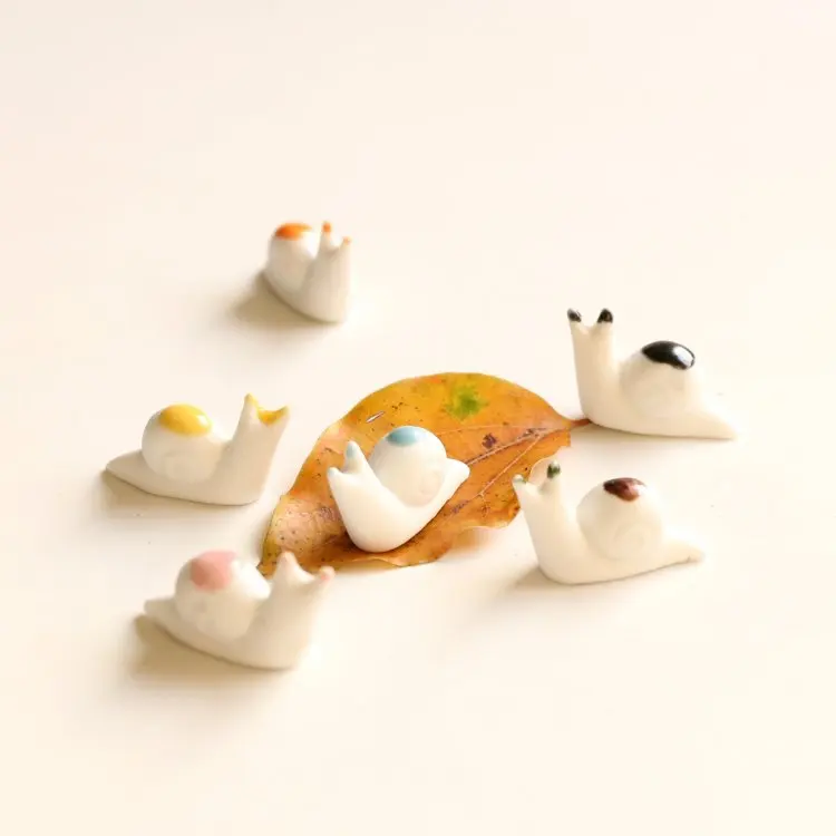 

Snail Animals Miniatures Figurines Mini Craft Figurine Plant Pot Garden Ornament Miniature Fairy Garden Decor DIY