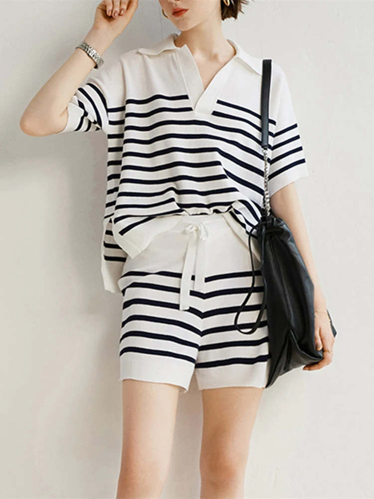 

Women Fashion Tracksuit Female Stripe Knitted Suit Shorts & Short Sleeve Tops 2022 Casual Shorts Suit Shorts Sets
