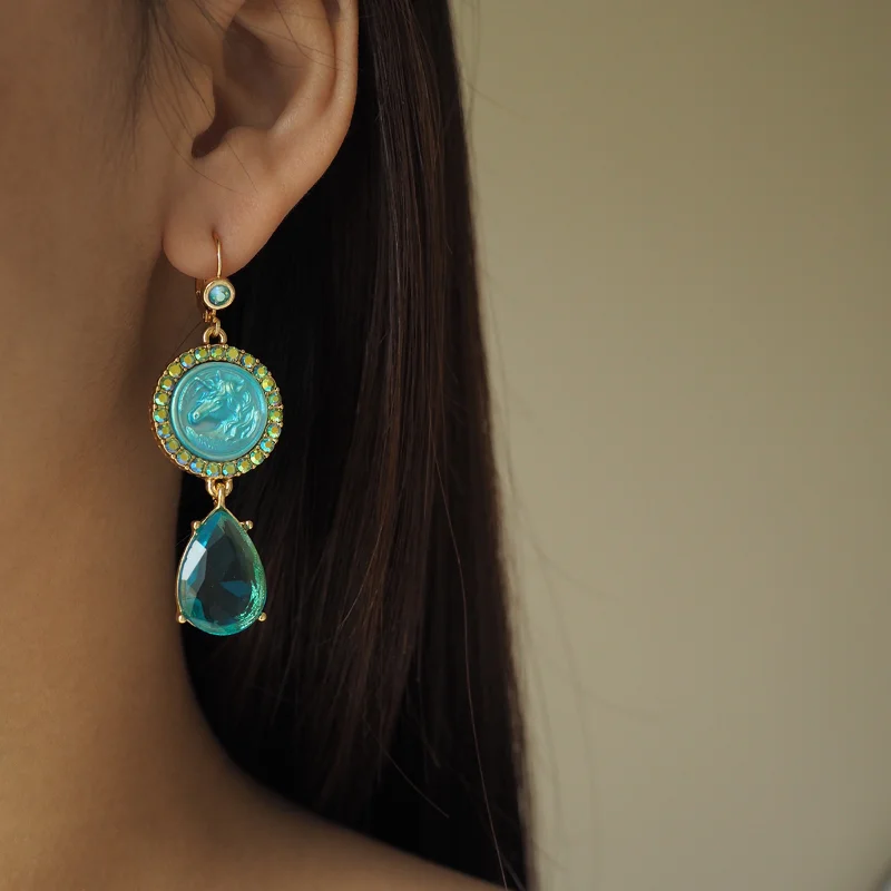 

Timeless Wonder Retro Zirconia Geo Unicorn Drop Earrings for Women Designer Jewelry Punk Gothic Top Ins Rare Luxury Vintage 2547