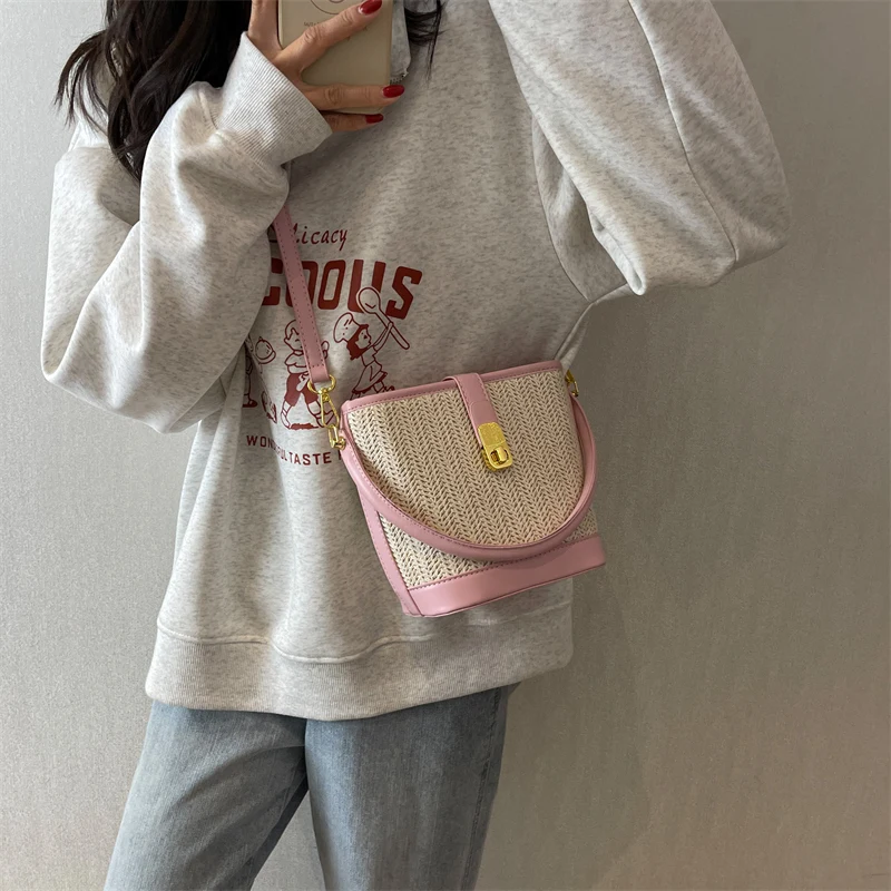 Jin Mantang Small Straw Bucket Underarm Bags For Women 2023 Summer Crossbody Bags Lady Travel Purses And Handbags With Short