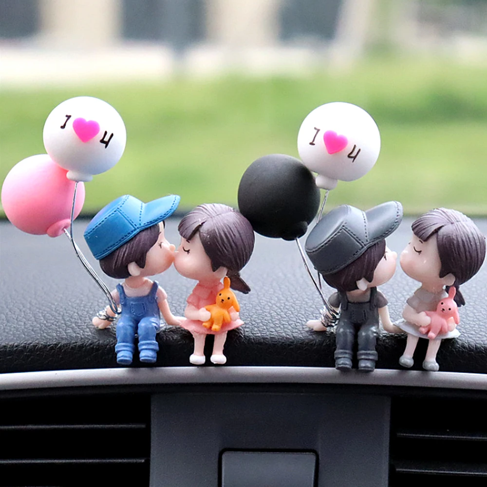 

Creative Car Decoration Cute Cartoon Couples Action Figure Figurines Balloon Ornament Fashion Leisure Auto Interior Accessories