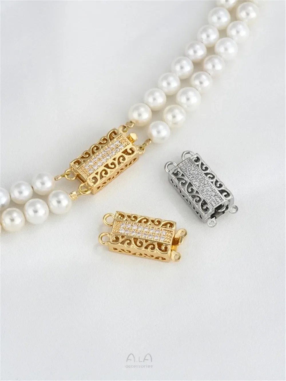 14-каратное золото с инкрустацией цирконом прямоугольная двубортная пряжка