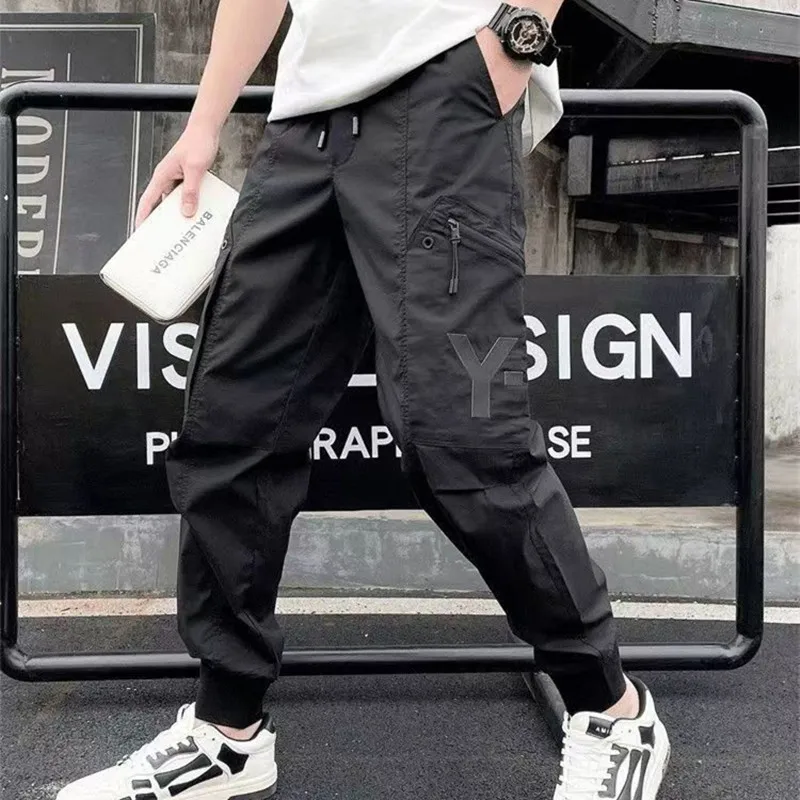 Рисунок 2 - Мужские повседневные брюки Yohji Yamamoto Y3