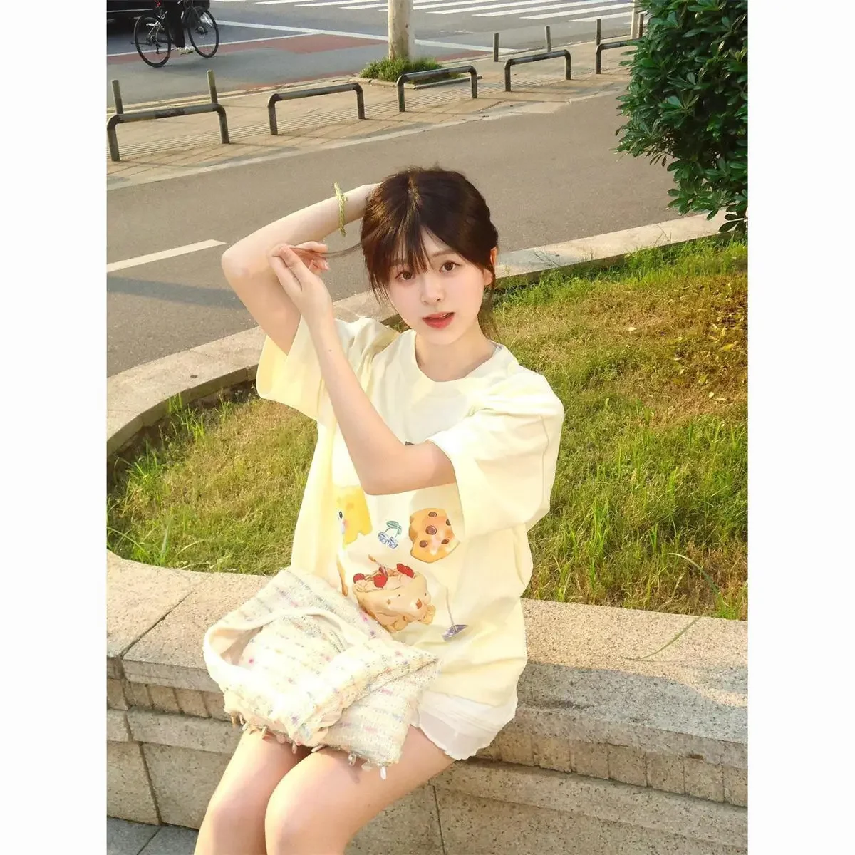 Милая женская футболка с коротким рукавом мультяшным принтом осенний новый