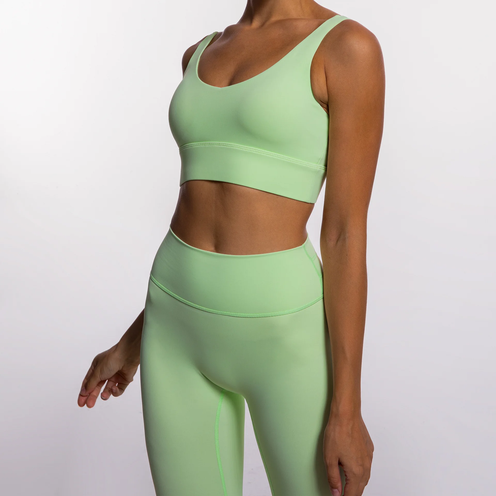 Yoga Sets Women's 2 Piece Set Leggings Elastic Sports Bras Woman Gym Clothing Fitness Sportswear Workout Seamless Sports Suits