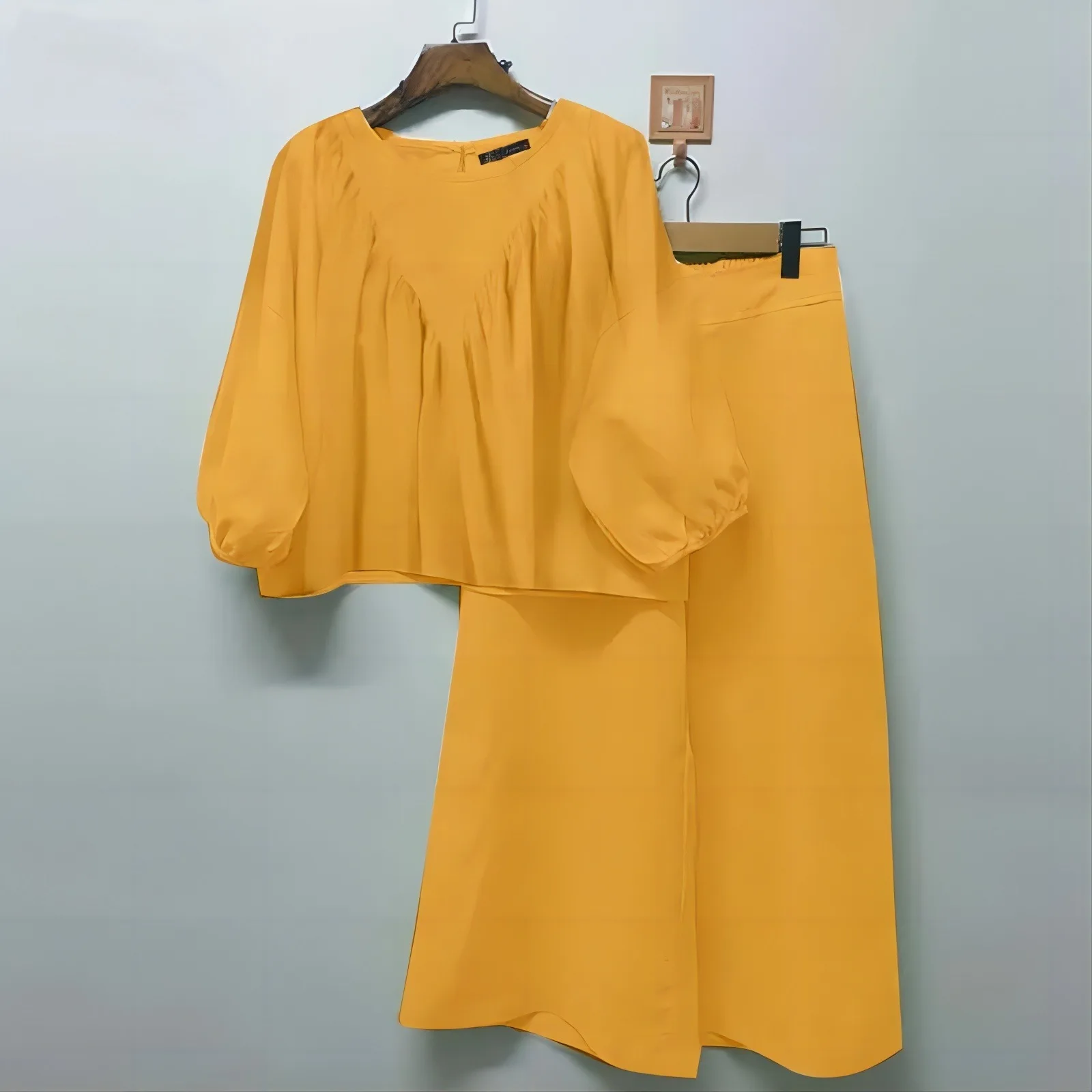 Рубашка с рукавом-фонариком и широкие брюки женские модные однотонные рубашки