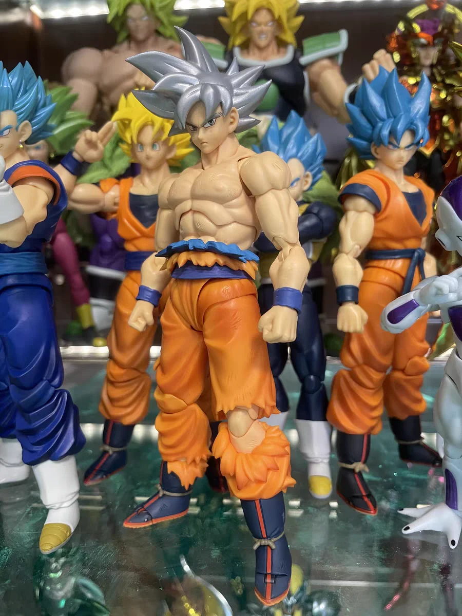 

Bandai Shf Dragon Ball Goku Ultra Instinct Anime Figure S.h.figuarts Action Figurine Movable Collection Model Toys Xmas Gift Hot