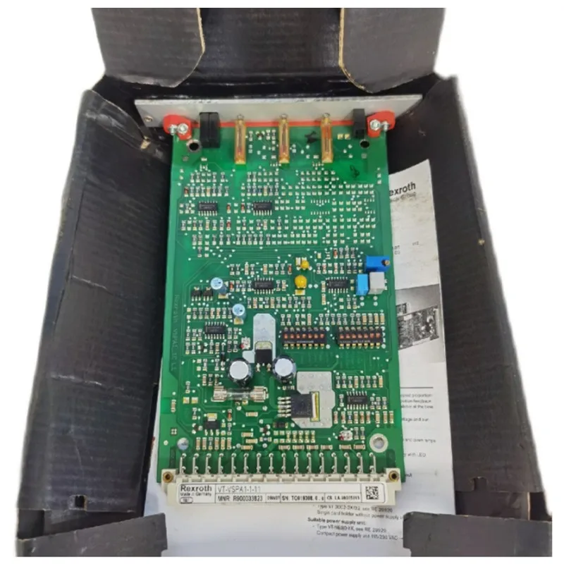 

Совершенно новый оригинальный телефон