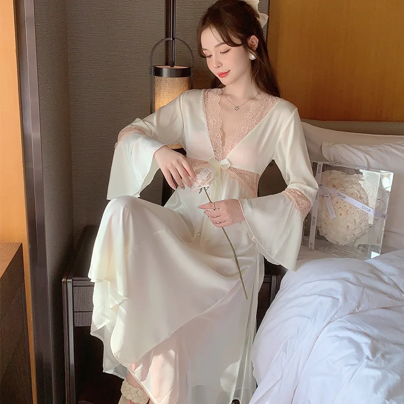 

Female Long Nightgown Sexy Patchwork Lace Nightdress Sleepwear Elegant Pagoda Sleeve Nightdress Casual Rayon Homewear Bathrobe