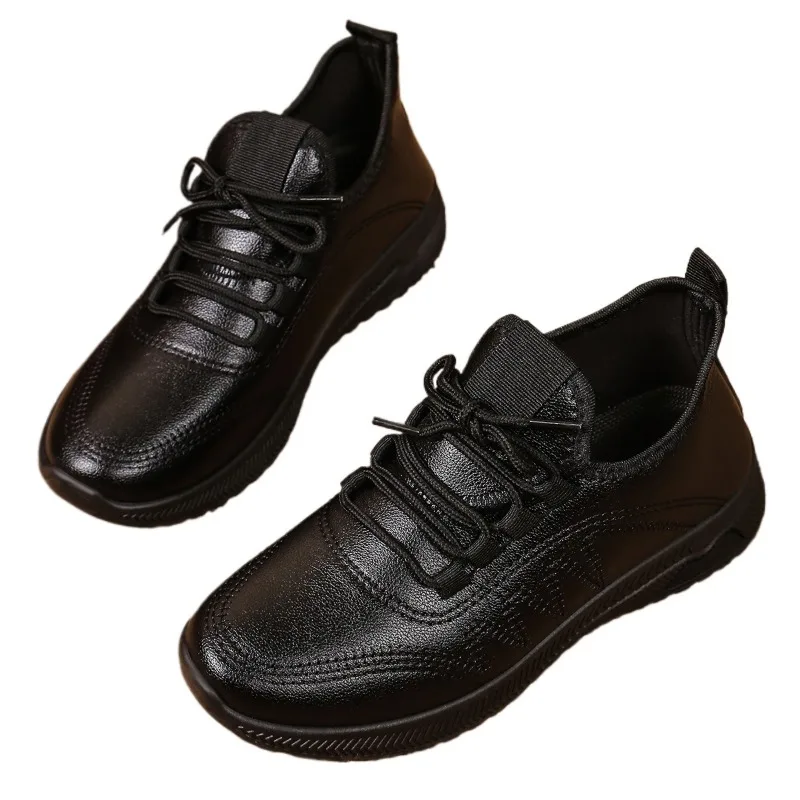 Женские кроссовки из ПУ кожи на шнуровке низком каблуке