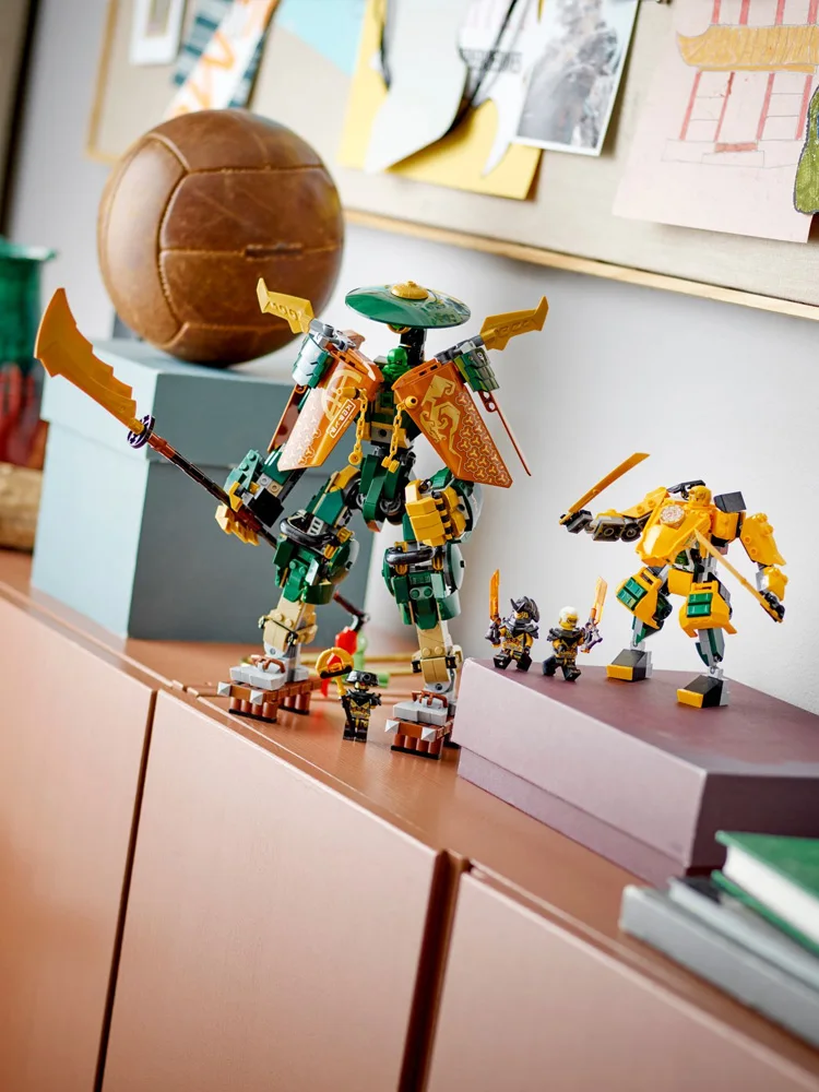 Конструктор LEGO 71794 NINJAGO строительные игрушки команды ниндзя Ллойда и Арина