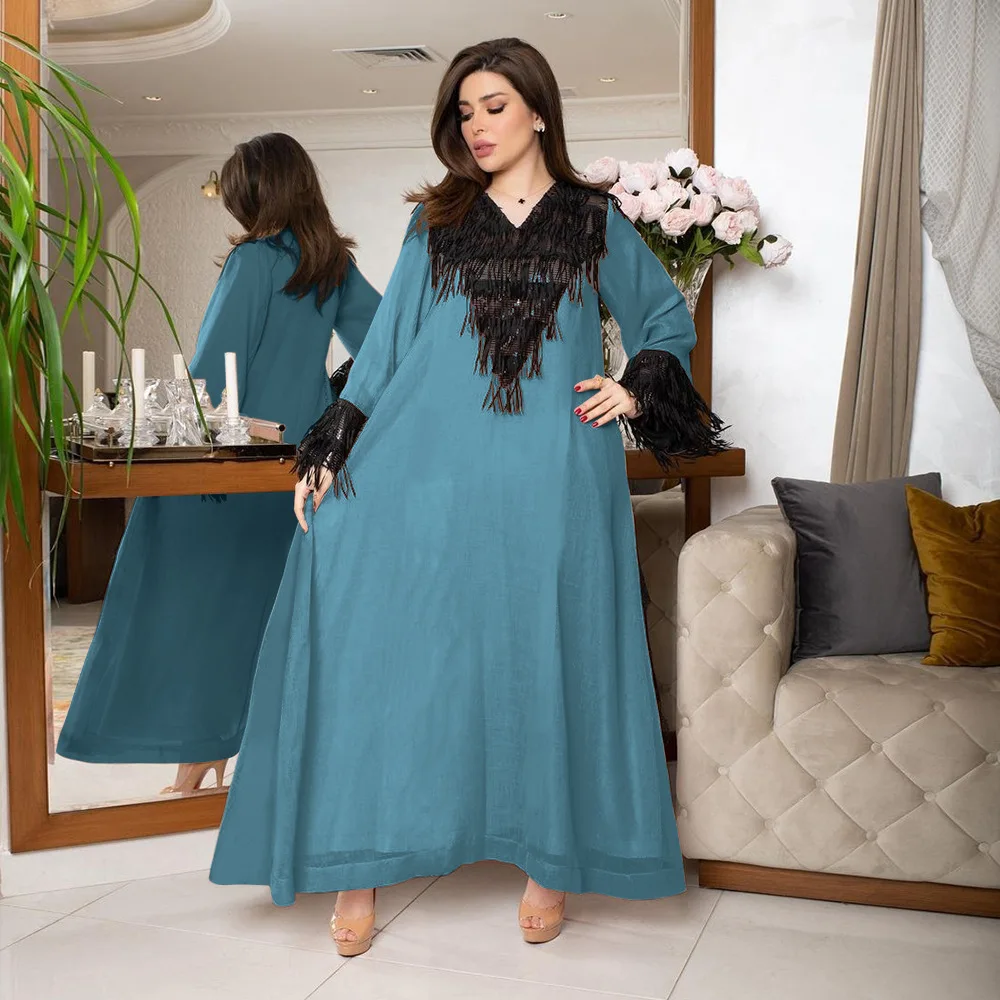 

Женское платье с блестками и кисточками, с поясом