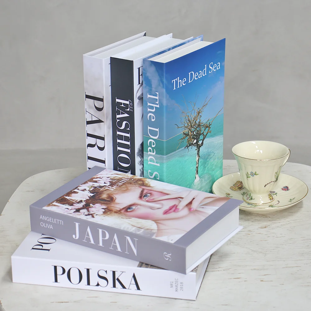 

Home Series Decorative Books Elegant Oil Painting Living Room Decoration Vintage Coffee Table Ornaments Luxury Fake Books
