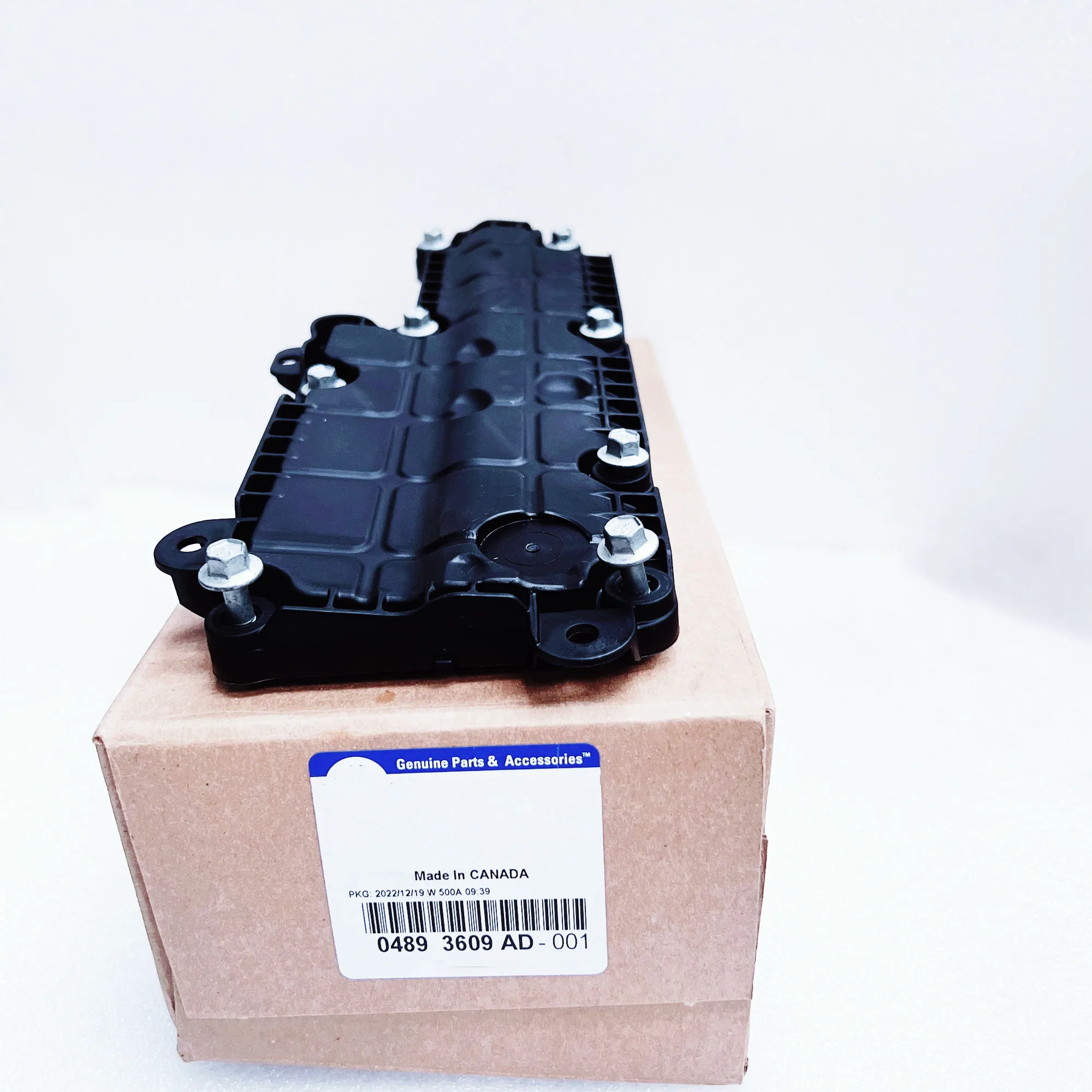 

Оригинальные Сепараторы Масла двигателя 4893609AD, 4893688AD подходят для: 2.0L Wrangler JL, J6, Grand Cherokee, Compass, Cherokee и G