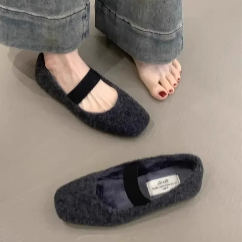 Слипоны с квадратным носком Мэри Джейн мелкая мягкая подошва новинка 2024 женская