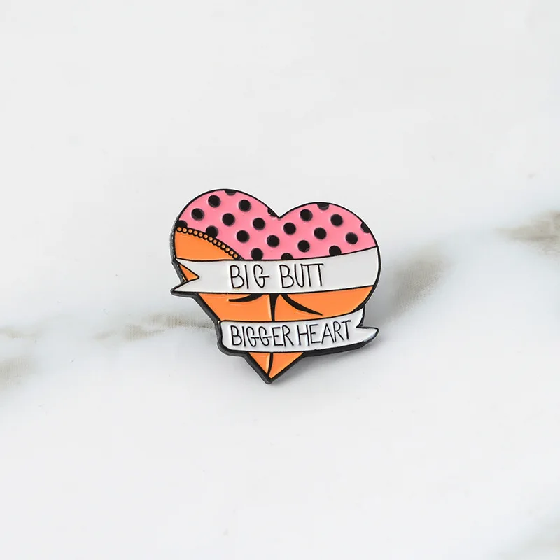 Женская эмалированная брошь в форме сердца с большими ягодицами |