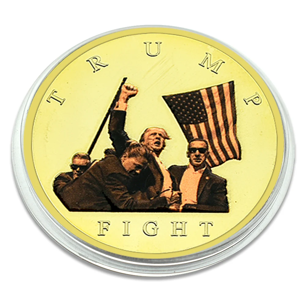 Позолоченная монета с изображением Дональда Трампа