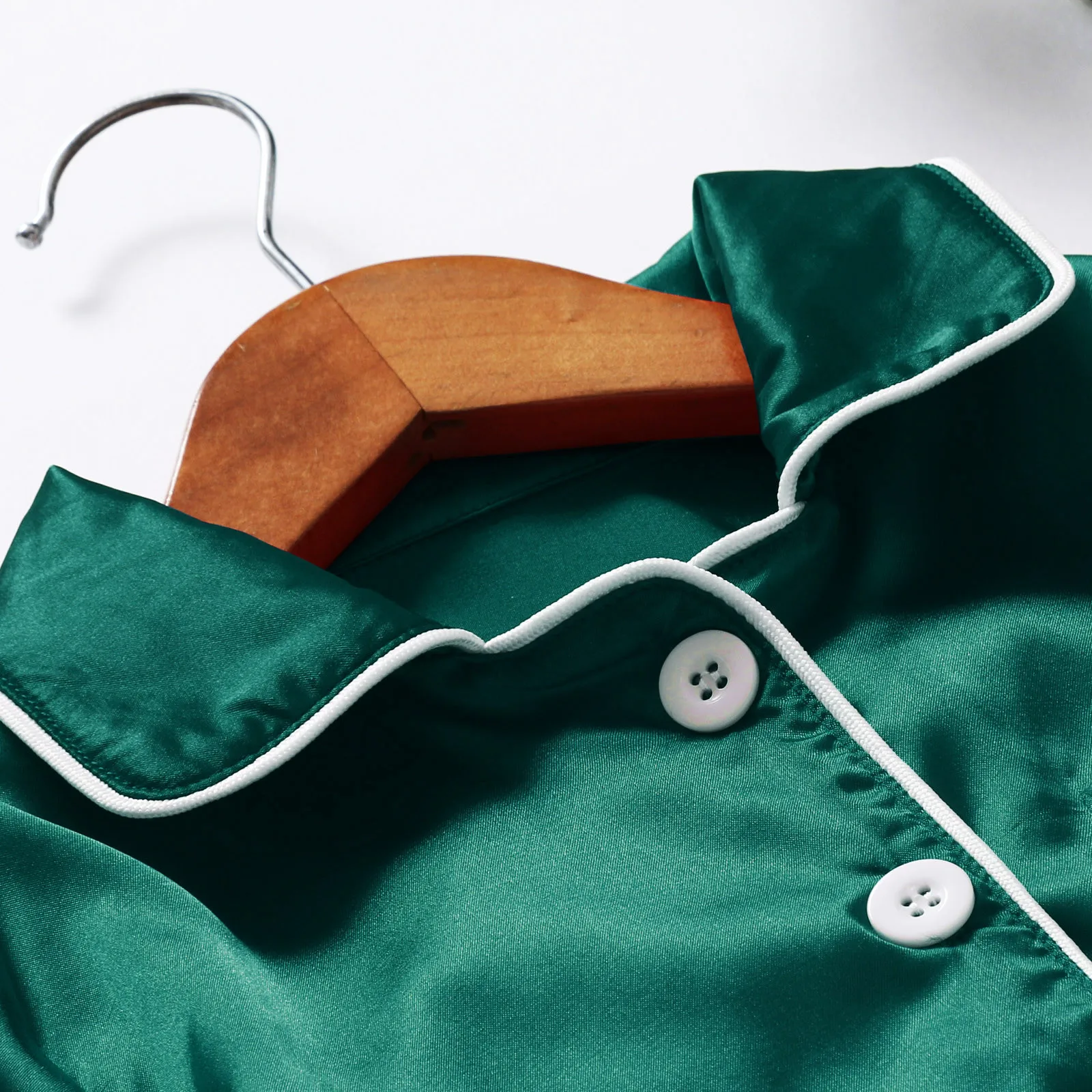 Сплошной цвет зеленый красный одинаковые семейные пижамы рождественские