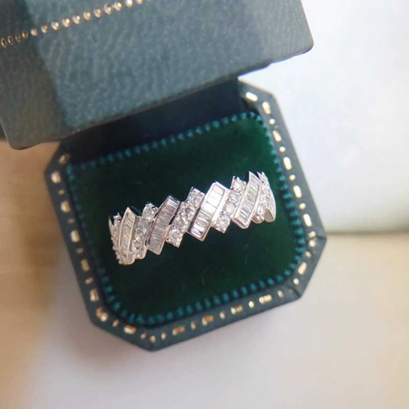 

New Geometric Irregular Shaped Women Band Rings with Crystal CZ Stone Silver Color Fashion Versatile Female Jewelry