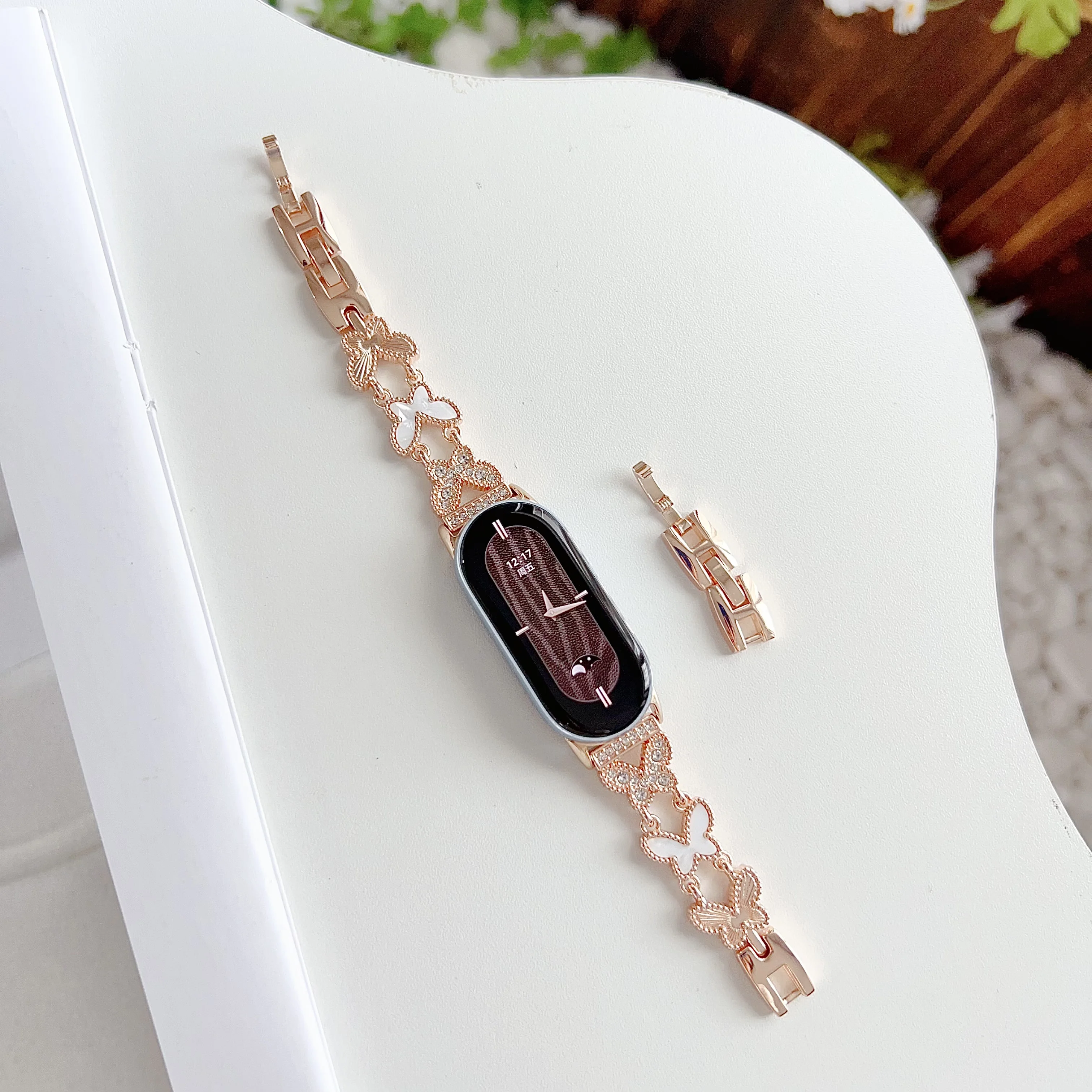 Фото Металлический ремешок-цепочка с бриллиантовой бабочкой для Redmi watch 4 5 Xiaomi Mi Band 8 9 10 8pro 9pro correa Браслет для часов для женщин №2