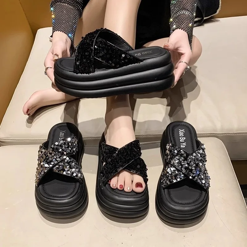 Женские высокие полутапочки на мягкой подошве Новинка лета 2024 блестящие