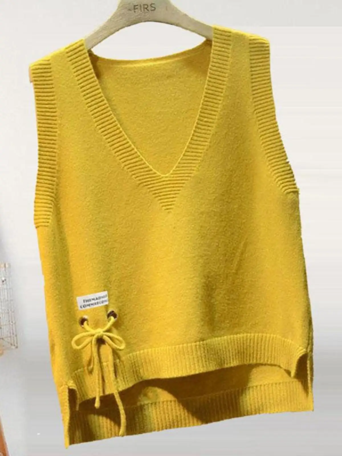 Spring and Autumn Vest Women Short V-neck Knitted Korean Sle Sweater Waistcoat Fashion All-Match Loose Bottoming...