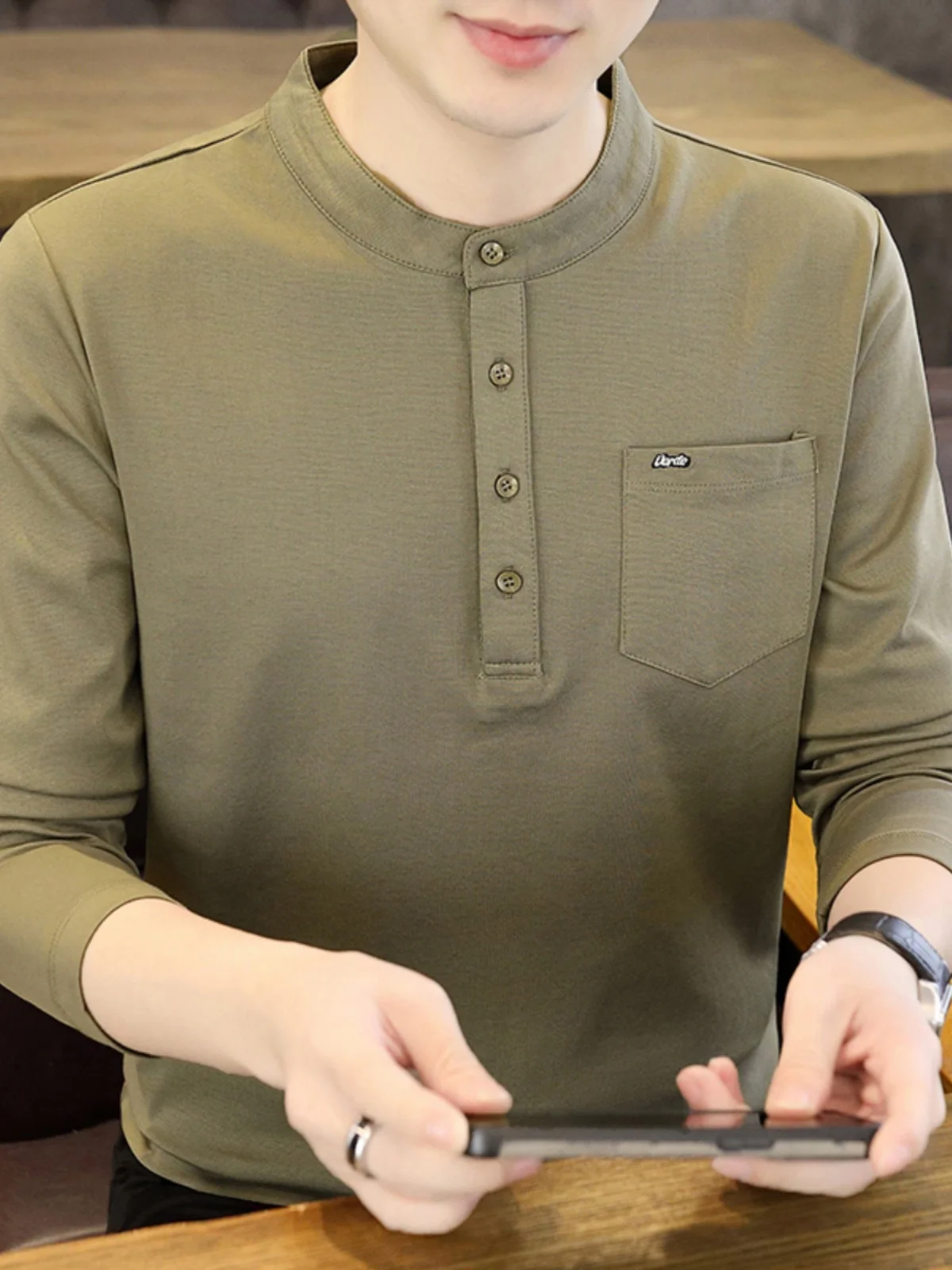 Новинка 2025 рубашка с длинными рукавами и воротником-стойкой мужская тонким низом