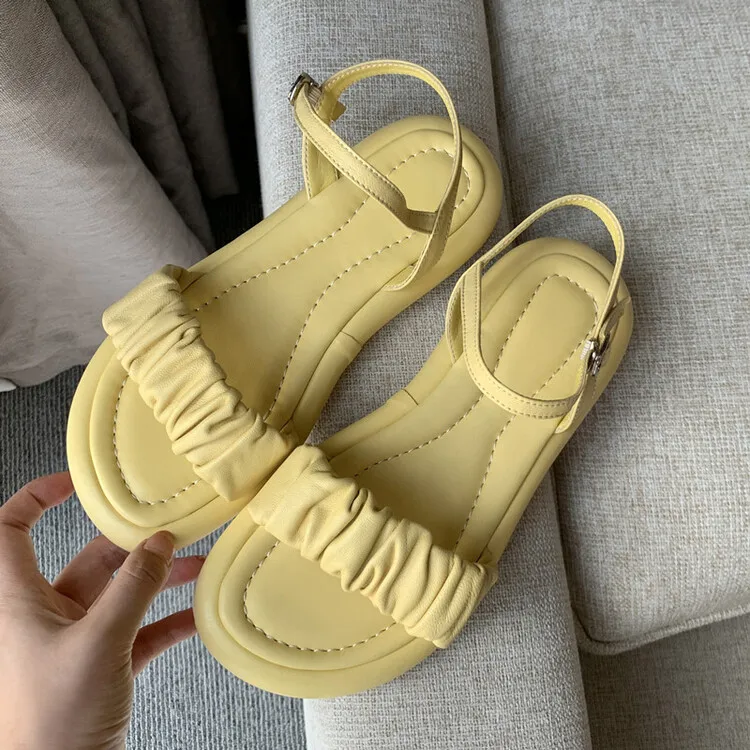 

Yellow Leather Women Summer Sandals Platform Flats Pleated Designer Sandalias Femmes Beige Casual Chaussure Femmes Brown Creeper