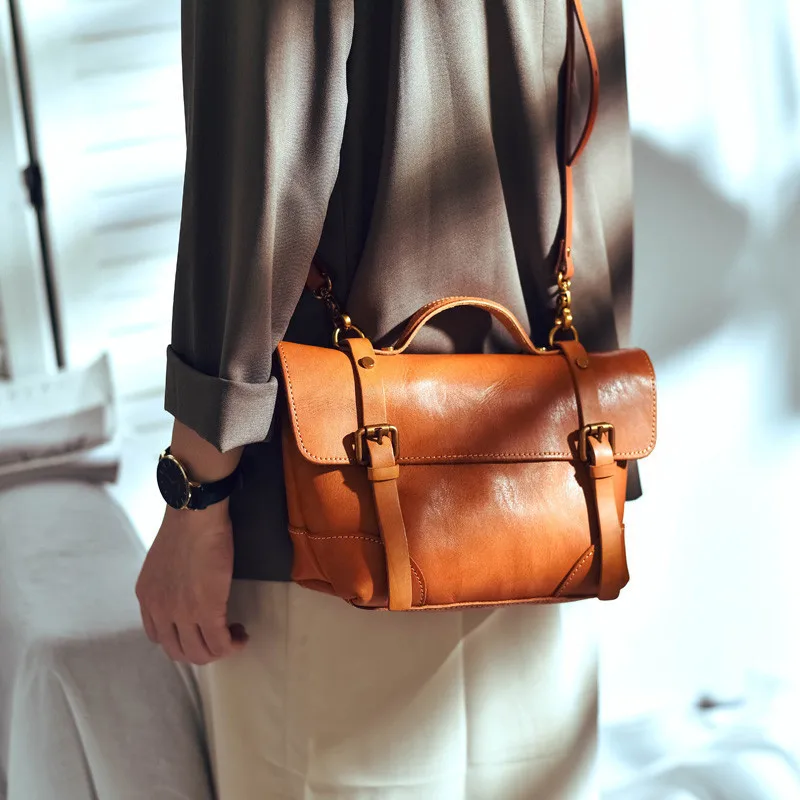 Vintage handmade genuine leather women's small handbag casual luxury natural real cowhide party female shoulder messenger bag