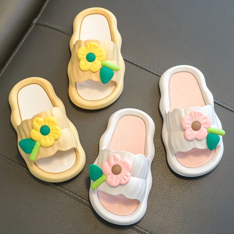 Тапочки детские Нескользящие милые летние тапочки для ванны детей и родителей с