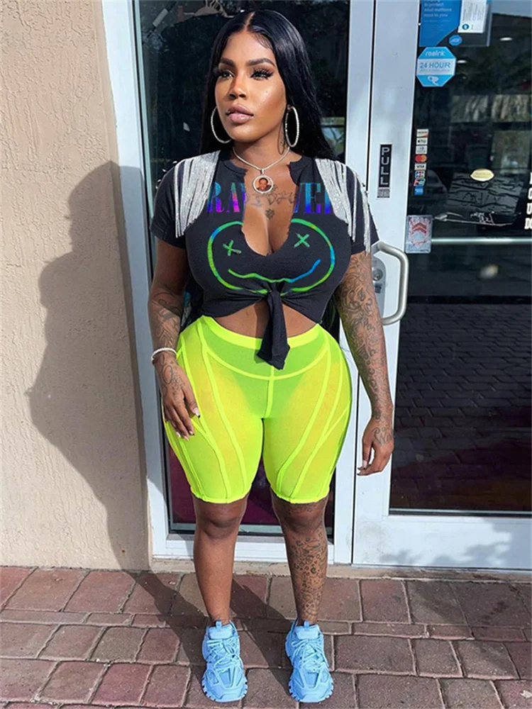 

WESAYNB Wholesale Summer y2k Clothes Streetwear T Shirts Graphics T Shirts Bandage Crop Tops Women 2022 Black Tassel T Shirts