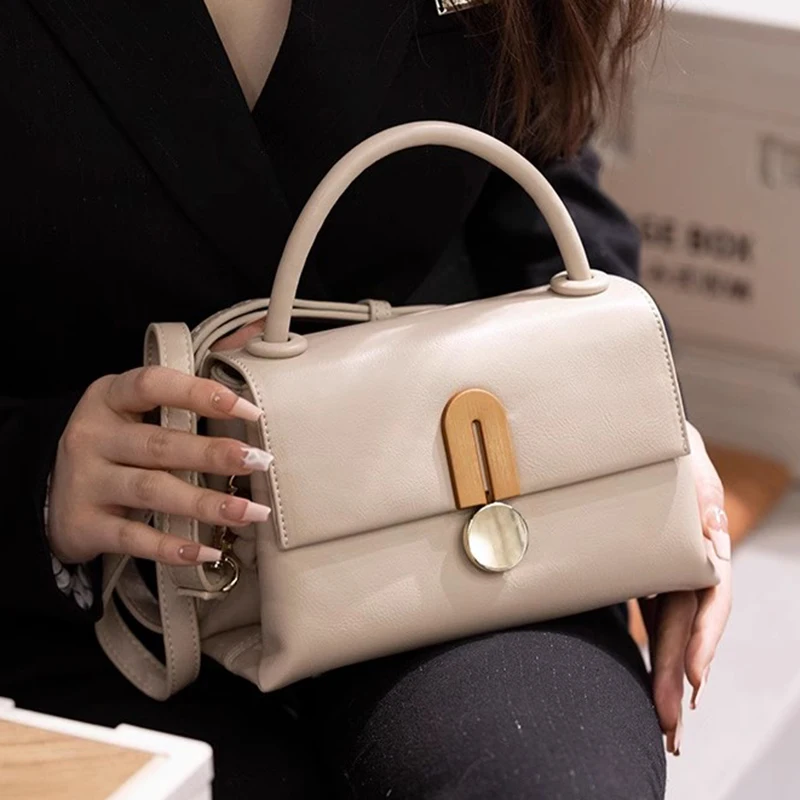 

New Fashion Women Bag Ins Handbag For Women Office Lady Concise Crossbody Bag 2023 Summer High Quality