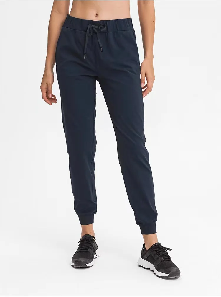 With Logo Women Fitness Jogger Leggings with two side pockets  Stretch fabrics Loose Fit Sport Active Skinny Ankle-Length Pants