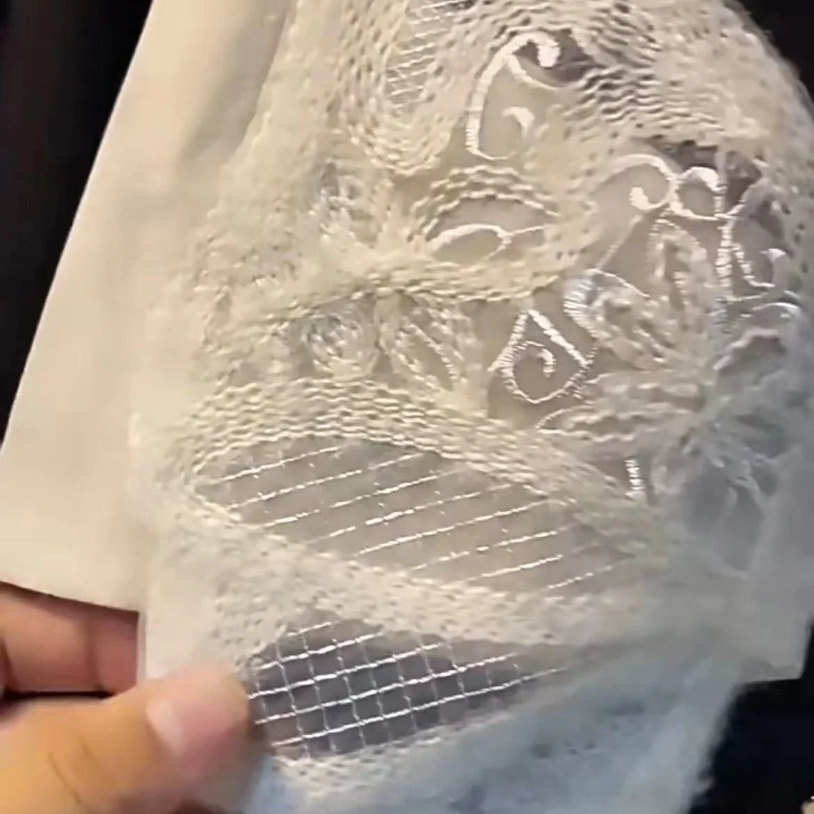 Женская кружевная рубашка с бантом