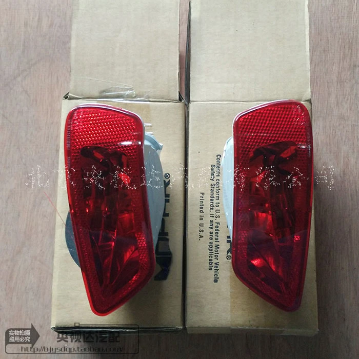 

For Jeep Compass Grand Cherokee Dodge Journey Car Rear Bumper Lights Rear Bumper Fog Lights Warning Lights