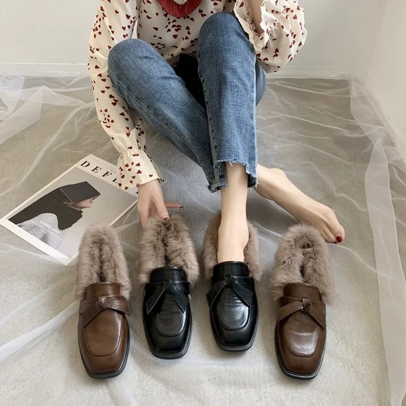2022 Fashion Women Loafers Faux Rabbit Fur Slip-on Shoes Woman Low Heels Casual Shoes Plush Warm Boat Shoes Zapatos De Mujer